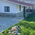 Σπίτι διακοπών Soeguet Osman Koey Evi
