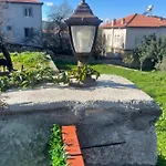 Σπίτι διακοπών Soeguet Osman Koey Evi *