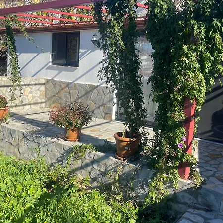 بيت للعطل Soeguet Osman Koey Evi