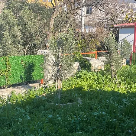 Soeguet Osman Koey Evi بيت للعطل Taslica