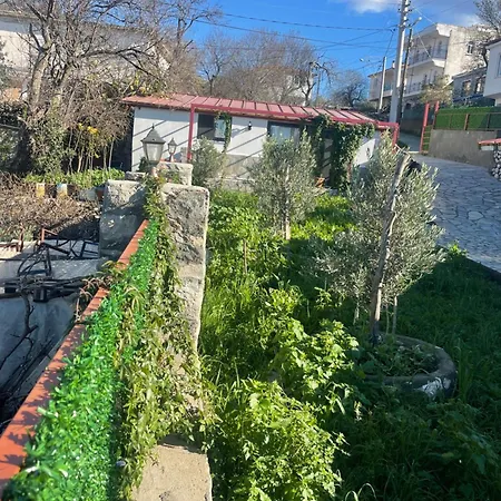 بيت للعطل Soeguet Osman Koey Evi *