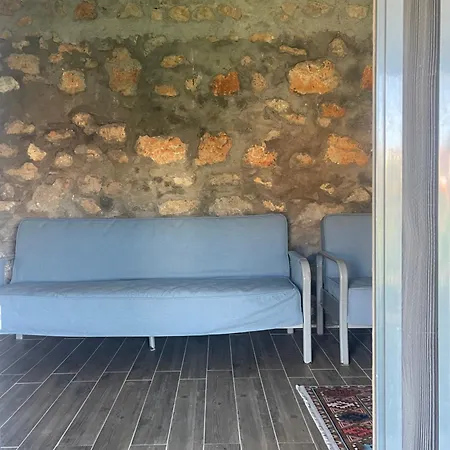 Soeguet Osman Koey Evi Vakantiehuis Taslica