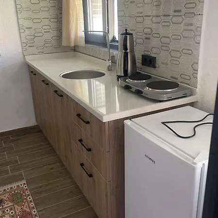 Soeguet Osman Koey Evi بيت للعطل Taslica